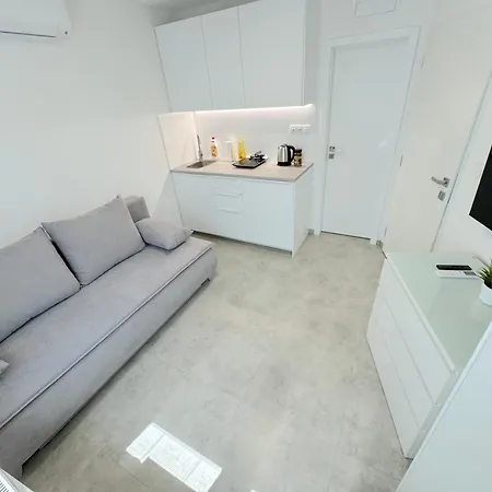 Apartment Krasny - 1 V Blizkosti Centra Bratislava